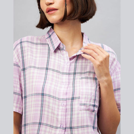 half sleeve pink cropped shirt